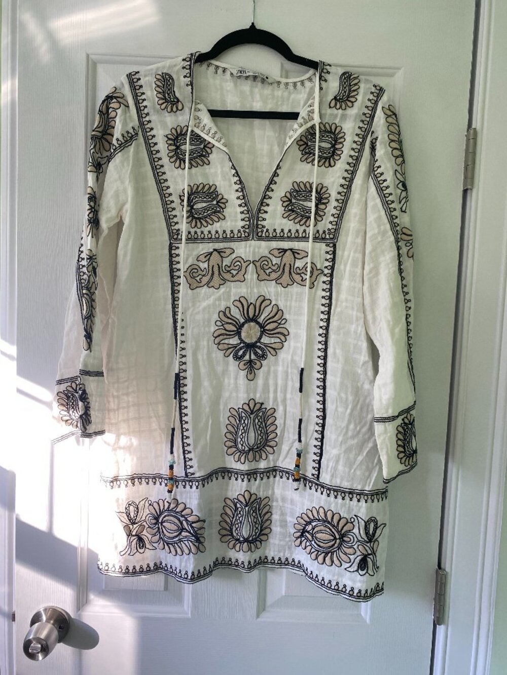 Zara Embroidered Dress Size XS